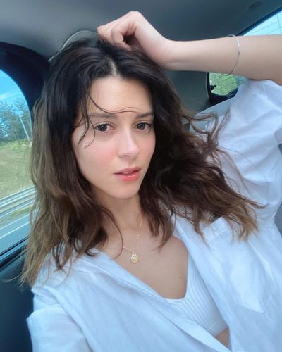 Buçe Buse Kahraman seksi ifşa fotoğrafı 204