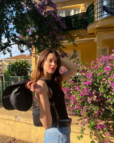 Buçe Buse Kahraman seksi ifşa fotoğrafı 206