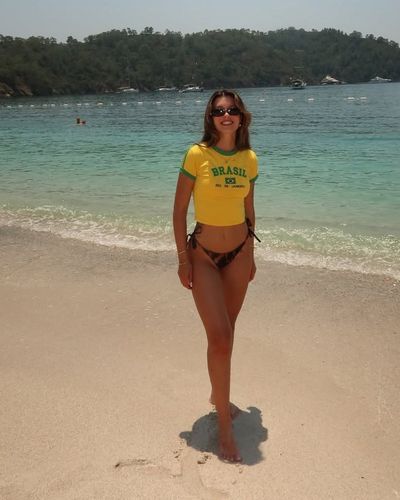 Buçe Buse Kahraman seksi ifşa fotoğrafı 244