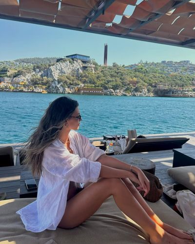 Buçe Buse Kahraman seksi ifşa fotoğrafı 35