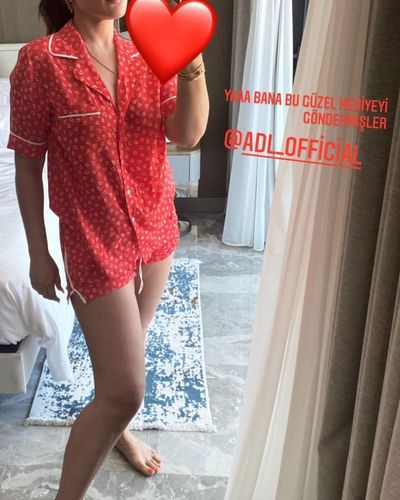 Buket Aydın seksi ifşa fotoğrafı 23