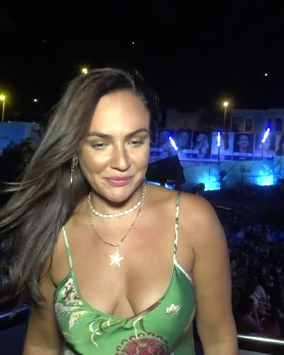 Buket Aydın seksi ifşa fotoğrafı 34