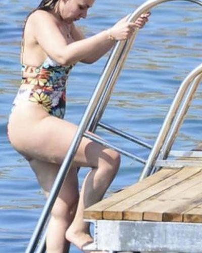 Buket Aydın seksi ifşa fotoğrafı 56