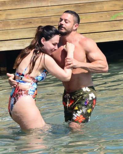 Buket Aydın seksi ifşa fotoğrafı 58