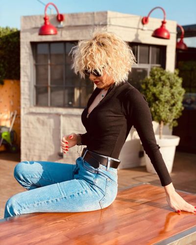 Burcu Binici seksi ifşa fotoğrafı 26