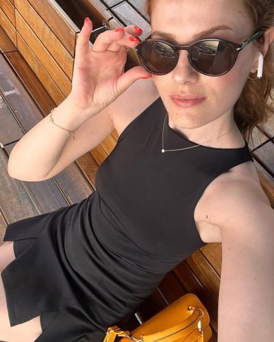 Burcu Cavar seksi ifşa fotoğrafı 15