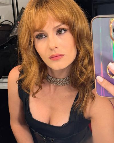 Burcu Cavar seksi ifşa fotoğrafı 18