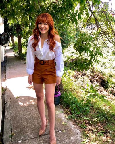 Burcu Cavar seksi ifşa fotoğrafı 19