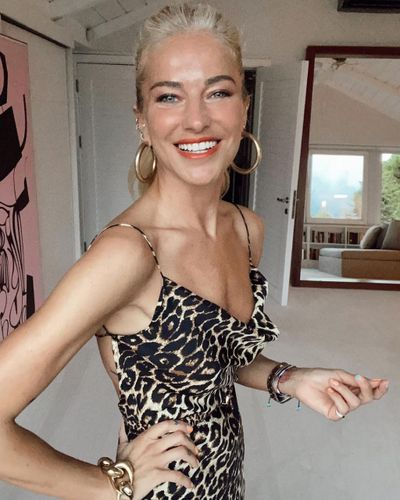 Burcu Esmersoy seksi ifşa fotoğrafı 62656