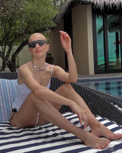Burcu Esmersoy seksi ifşa fotoğrafı 400