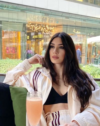 Burcu Kıratlı seksi ifşa fotoğrafı 100