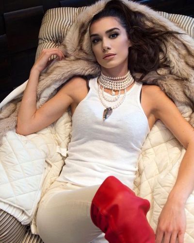 Burcu Kıratlı seksi ifşa fotoğrafı 106