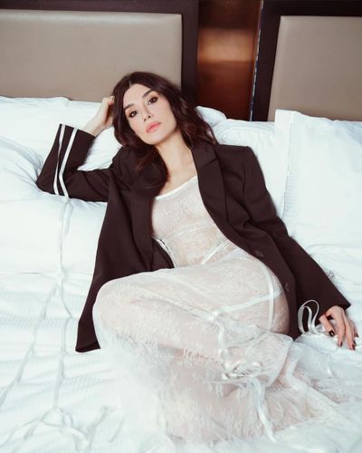 Burcu Kıratlı seksi ifşa fotoğrafı 25