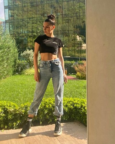 Burcu Kıratlı seksi ifşa fotoğrafı 55