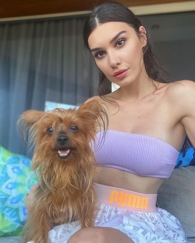 Burcu Kıratlı seksi ifşa fotoğrafı 76
