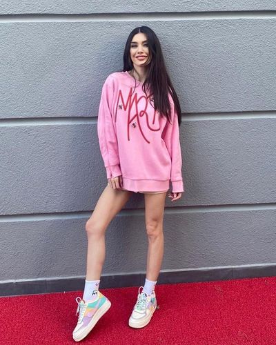Burcu Kıratlı seksi ifşa fotoğrafı 96