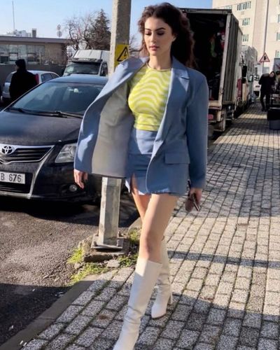 Burcu Özberk seksi ifşa fotoğrafı 92984