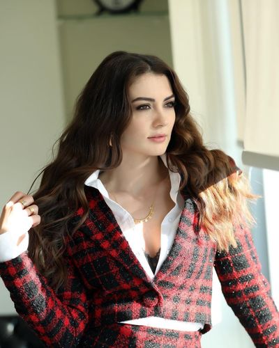 Burcu Özberk seksi ifşa fotoğrafı 92969