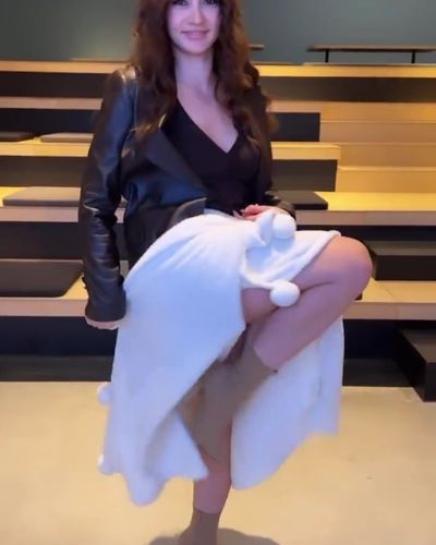 Burcu Özberk seksi ifşa fotoğrafı 92935