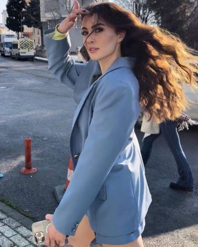 Burcu Özberk seksi ifşa fotoğrafı 92911
