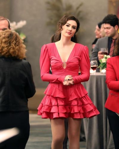 Burcu Özberk seksi ifşa fotoğrafı 92906