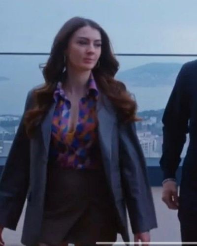 Burcu Özberk seksi ifşa fotoğrafı 92875
