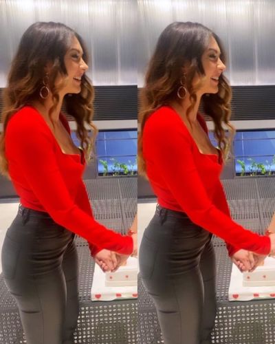 Burcu Özberk seksi ifşa fotoğrafı 92869