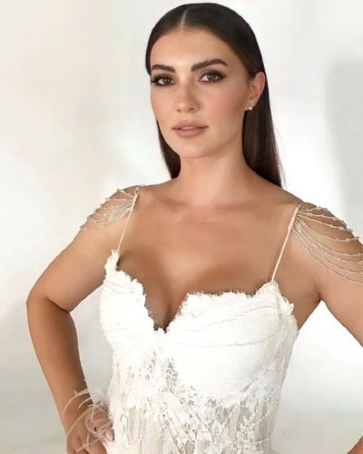 Burcu Özberk seksi ifşa fotoğrafı 92861