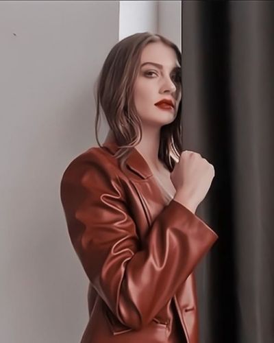 Burcu Özberk seksi ifşa fotoğrafı 92851