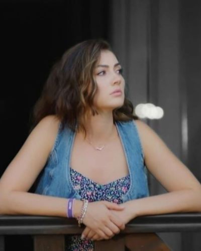 Burcu Özberk seksi ifşa fotoğrafı 92829