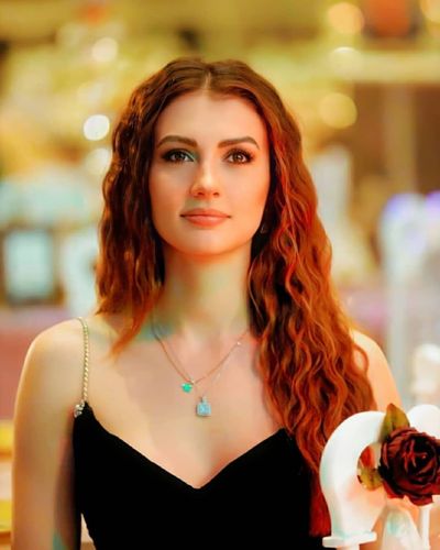 Burcu Özberk seksi ifşa fotoğrafı 92812