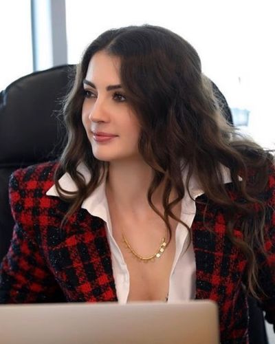 Burcu Özberk seksi ifşa fotoğrafı 92789
