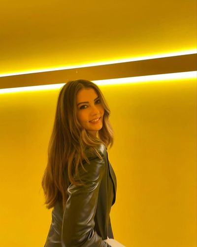 Burcu Özberk seksi ifşa fotoğrafı 92666
