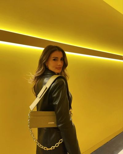 Burcu Özberk seksi ifşa fotoğrafı 92645