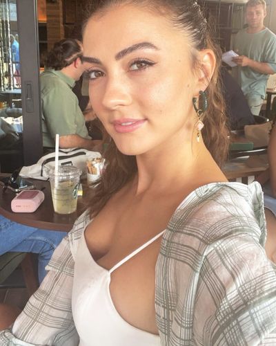 Burcu Özberk seksi ifşa fotoğrafı 92633