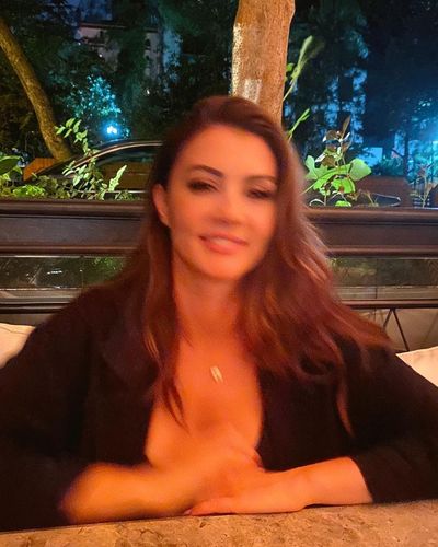 Burcu Özberk seksi ifşa fotoğrafı 92631