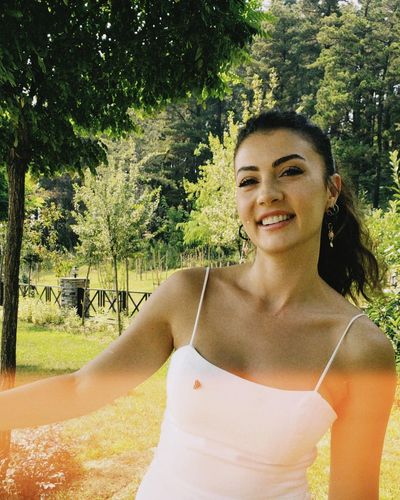 Burcu Özberk seksi ifşa fotoğrafı 92627