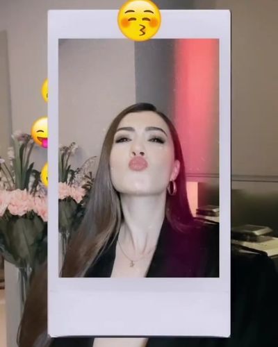 Burcu Özberk seksi ifşa fotoğrafı 92613