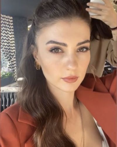 Burcu Özberk seksi ifşa fotoğrafı 92604