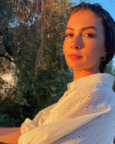Burcu Özberk seksi ifşa fotoğrafı 92599