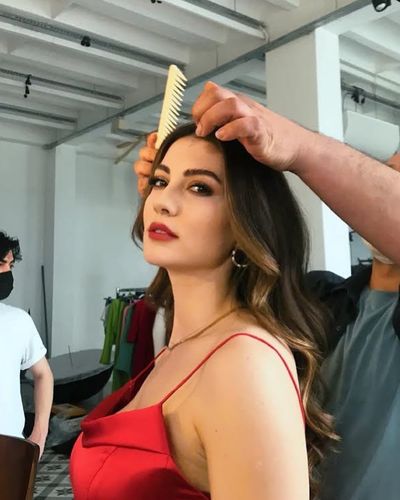 Burcu Özberk seksi ifşa fotoğrafı 92567