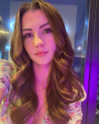 Burcu Özberk seksi ifşa fotoğrafı 92565