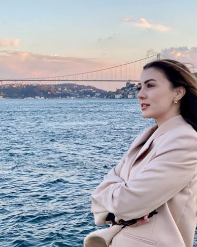Burcu Özberk seksi ifşa fotoğrafı 92534