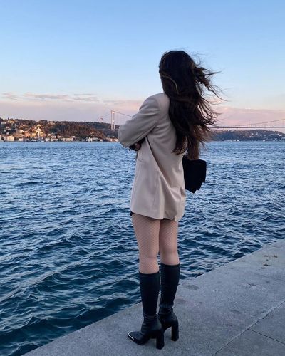 Burcu Özberk seksi ifşa fotoğrafı 92532