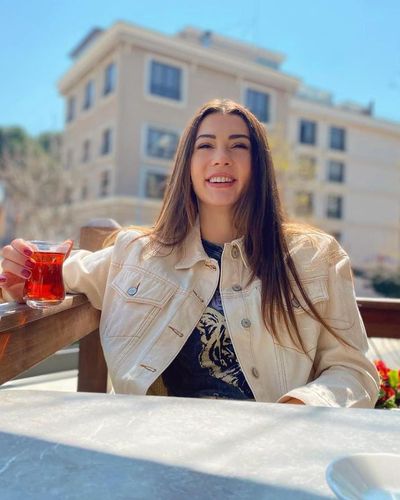 Burcu Özberk seksi ifşa fotoğrafı 92531
