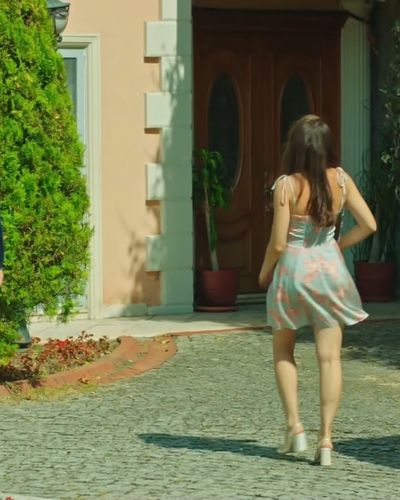 Burcu Özberk seksi ifşa fotoğrafı 92416