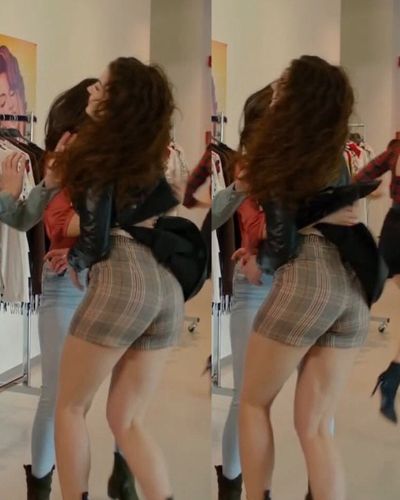 Burcu Özberk seksi ifşa fotoğrafı 92406