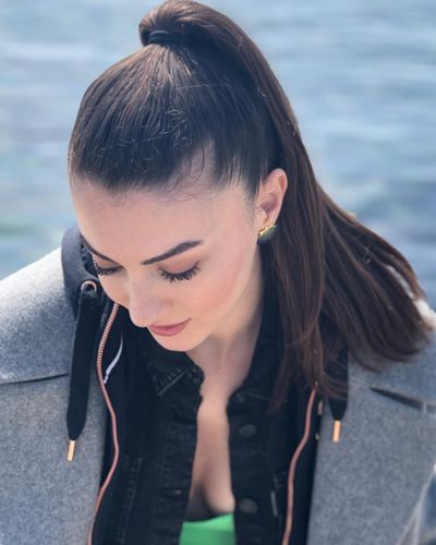 Burcu Özberk seksi ifşa fotoğrafı 92359