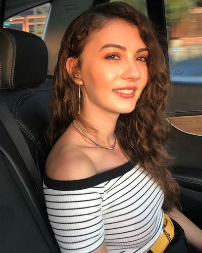 Burcu Özberk seksi ifşa fotoğrafı 92350