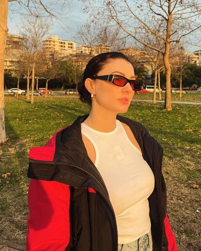Burcu Özberk seksi ifşa fotoğrafı 1774